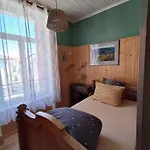 Le Relais De *