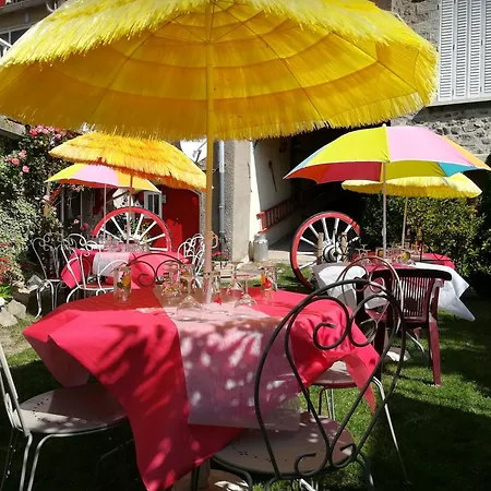 Le Relais De Rochepaule